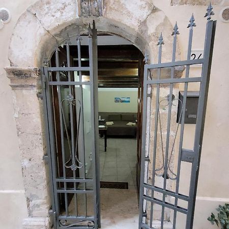 Casetta Lucilla Apartment Сиракуза Екстериор снимка