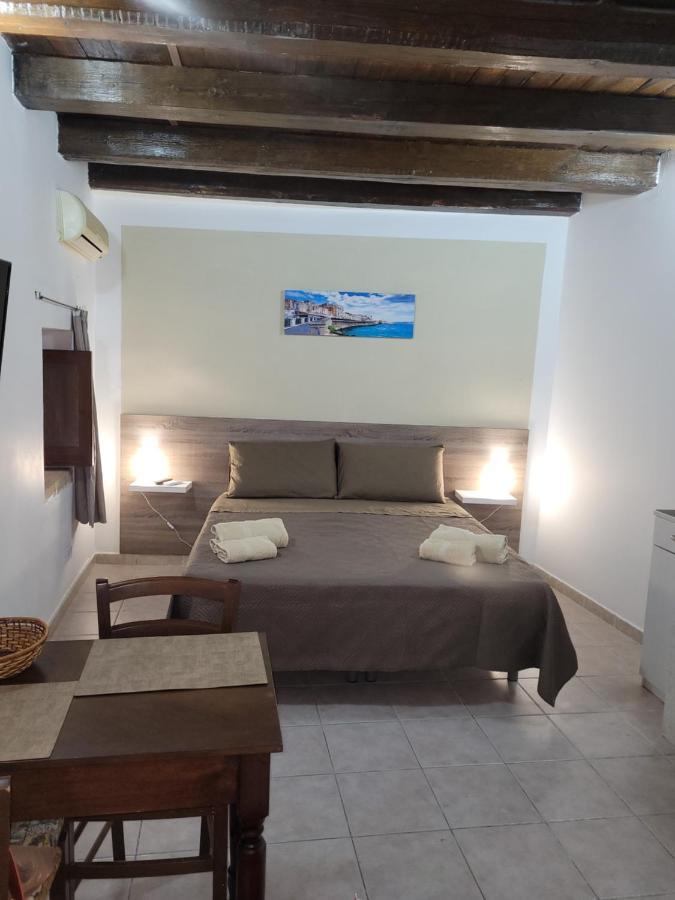 Casetta Lucilla Apartment Сиракуза Екстериор снимка