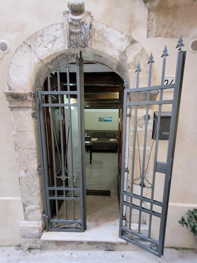 Casetta Lucilla Apartment Сиракуза Екстериор снимка